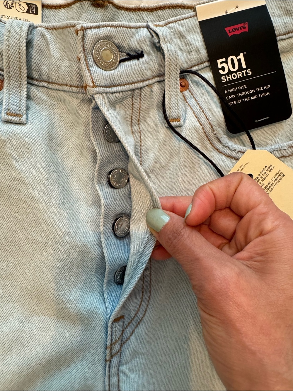 501® MID THIGH WOMEN'S SHORTS - Picture 10 of 10